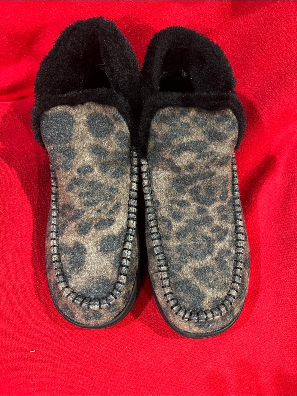 Hey Dude Leopard Print Women's Moccasin Slippers with Black Trim